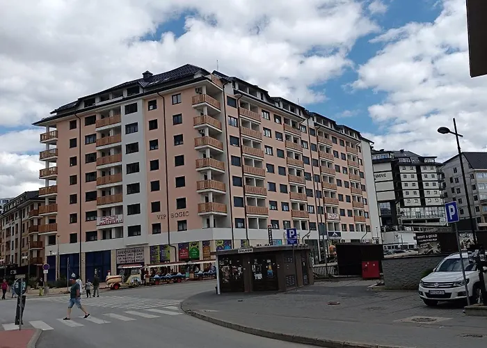 Zlatni Bor Gondola 3 公寓 兹拉蒂博尔